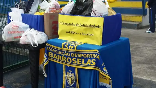 Alimentos recolhidos no Torneio Solidário de 2014